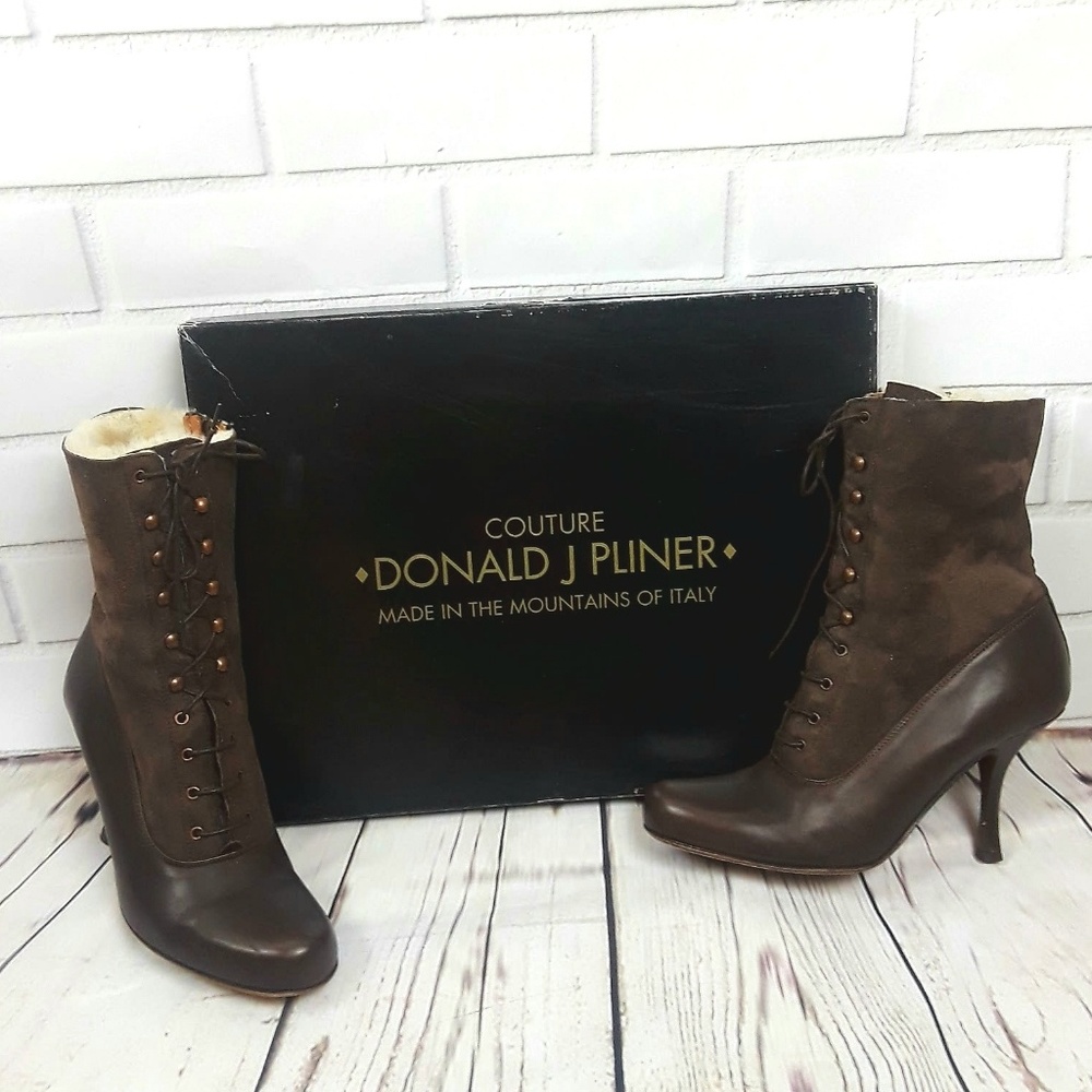 Donald J. Pliner Ankle Boots size 8 1/2 Med.